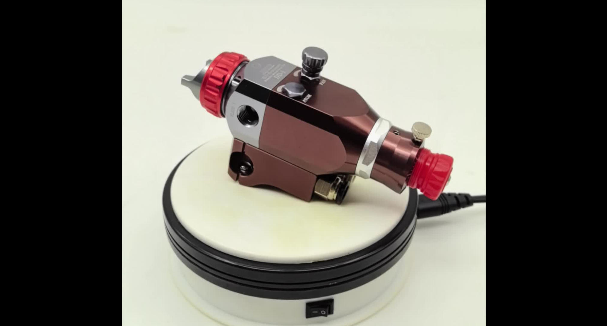 High-capacity low-pressure environment protection internal control spray gun